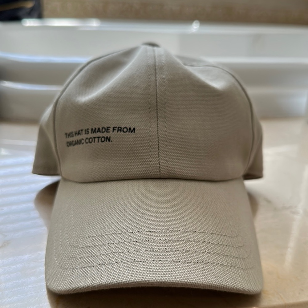 Pangaia cap